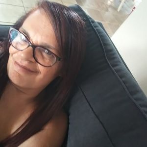 Meet your Posher, Debra